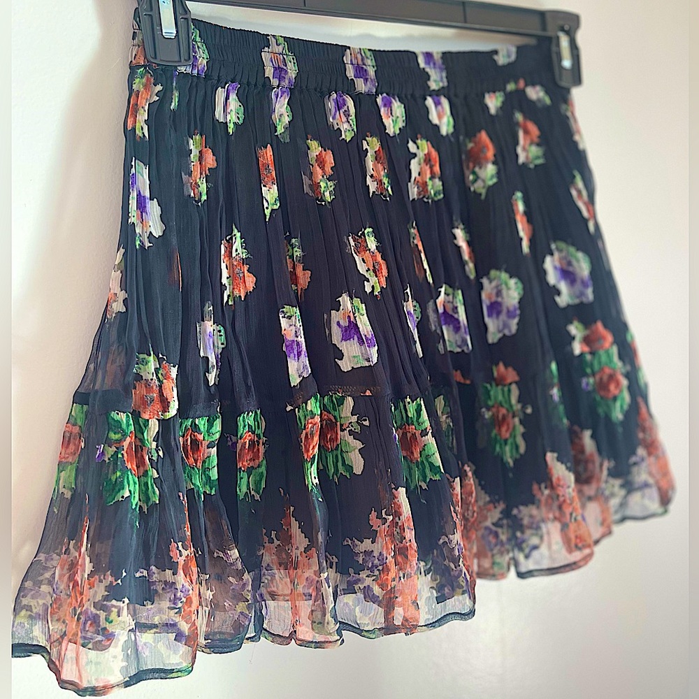 Intermix | Chelsea Flowers | Floral Flare Mini Skirt | Size XS | Worn 2x